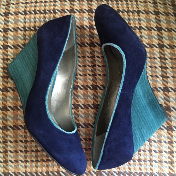 Lucky Brand Shoes - Lucky Brand blue suede wedges